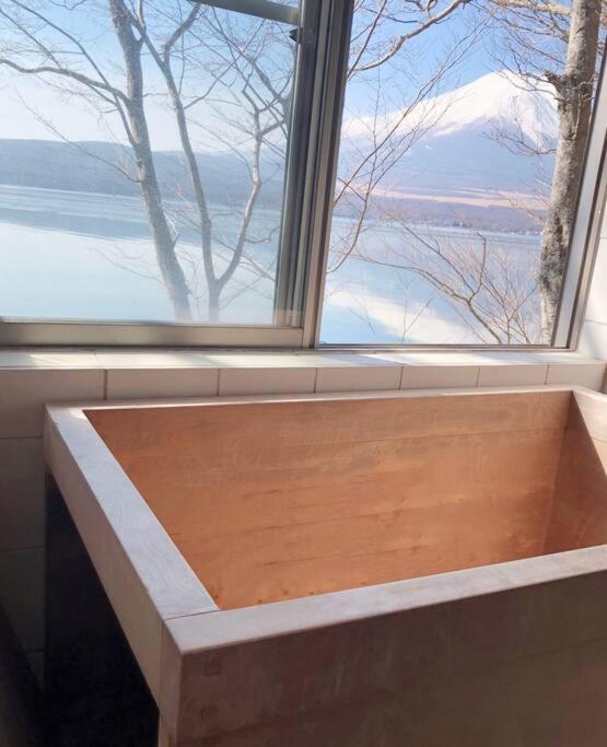הוילה יאמאנאקאקו Away From Noise,View Fuji Mt In The Designer House מראה חיצוני תמונה