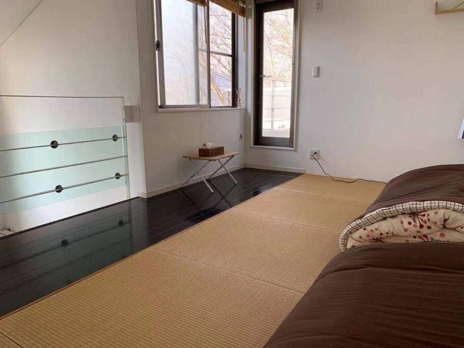 הוילה יאמאנאקאקו Away From Noise,View Fuji Mt In The Designer House מראה חיצוני תמונה