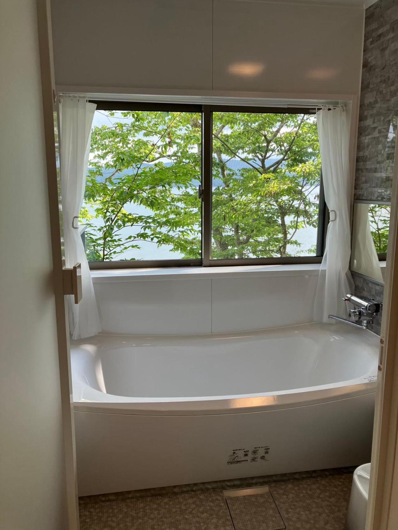 הוילה יאמאנאקאקו Away From Noise,View Fuji Mt In The Designer House מראה חיצוני תמונה